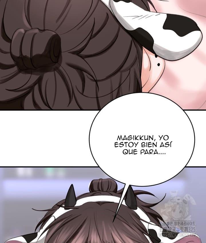 El ilusionista y el cosplay en vivo - Capítulo 8 manhwa